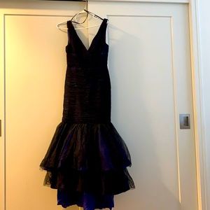 MONIQUE LHUILLIER black tie floor length gown. Midnight blue black lace overlay